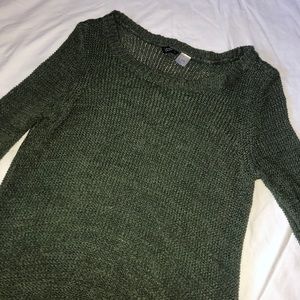 KNIT SWEATER